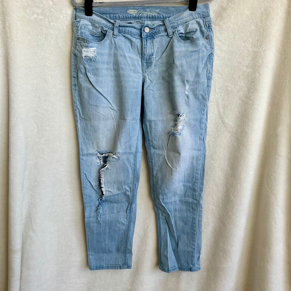 Old Navy The Boyfriend Light Wash Distressed Skinny Jeans‎ Size 4